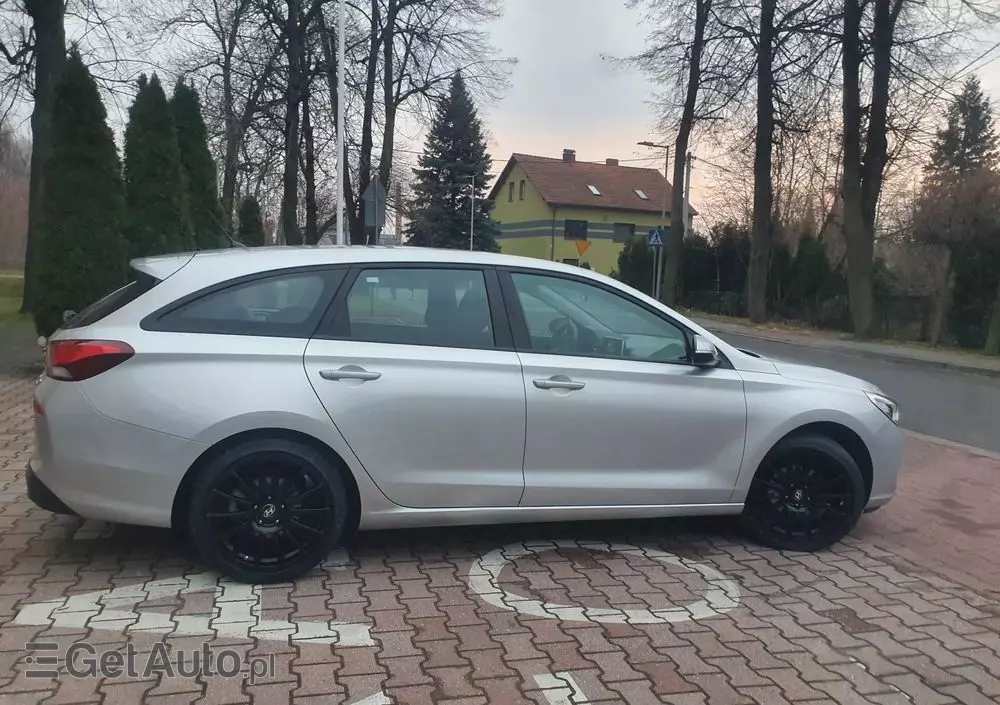 HYUNDAI I30 Kombi 1.4 Select