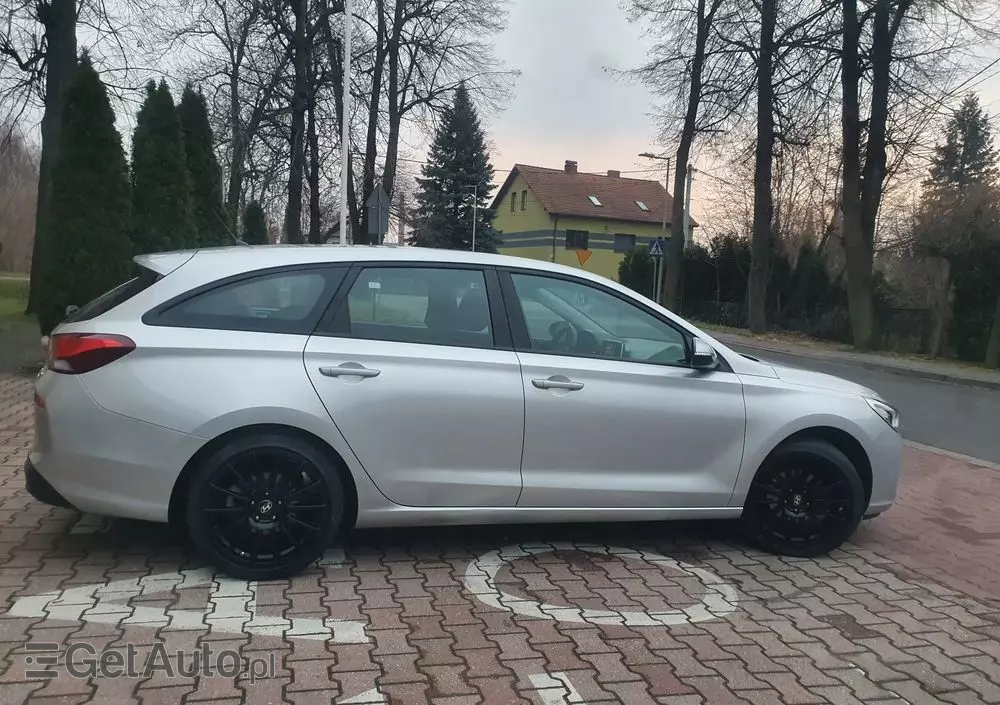 HYUNDAI I30 Kombi 1.4 Select