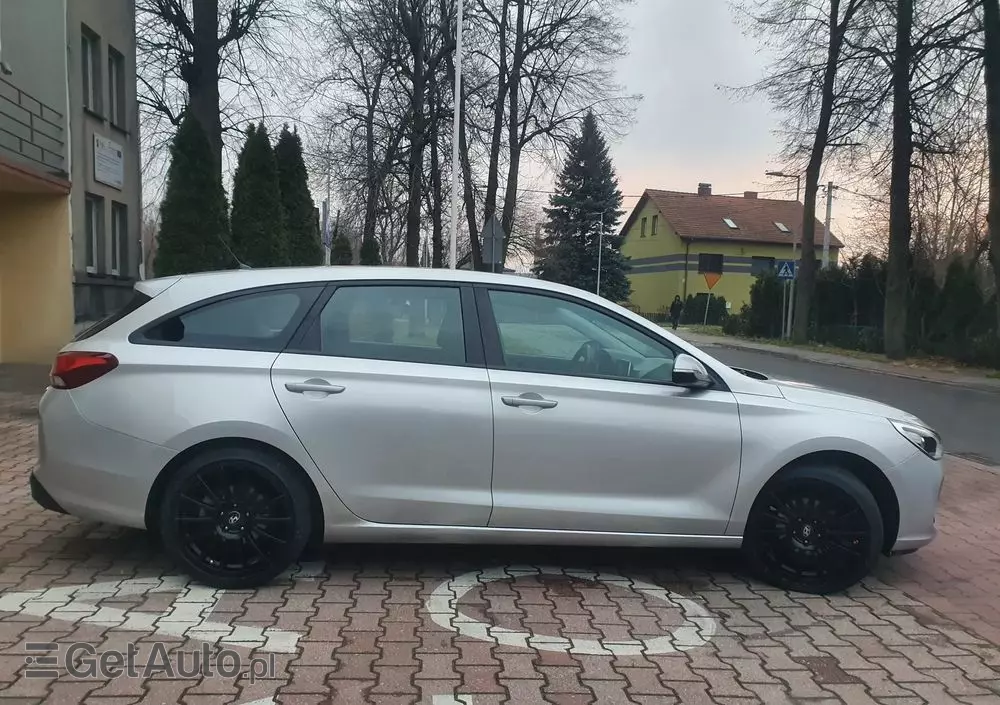 HYUNDAI I30 Kombi 1.4 Select