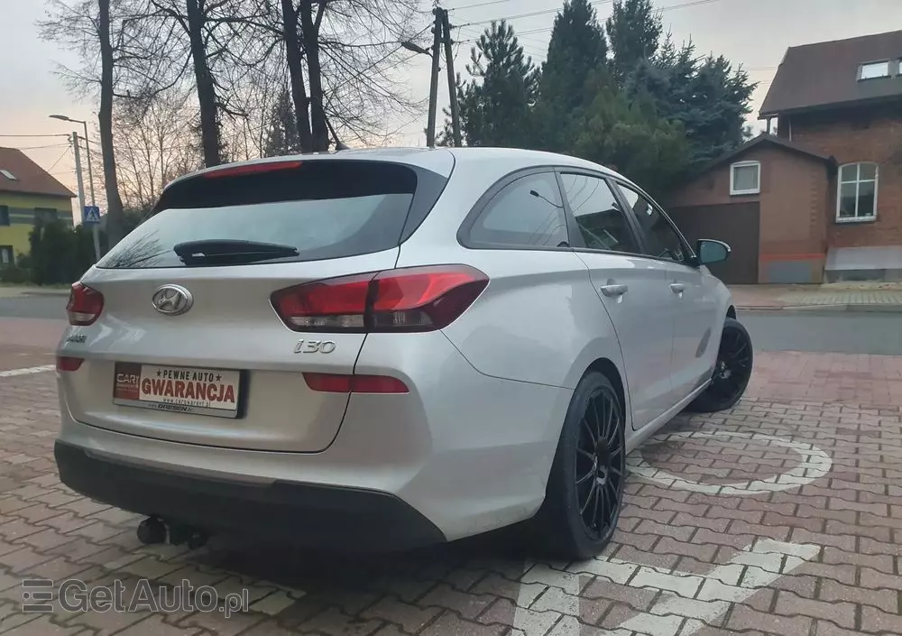 HYUNDAI I30 Kombi 1.4 Select