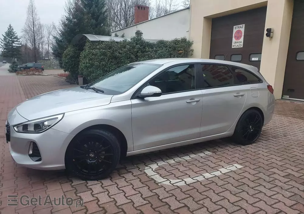 HYUNDAI I30 Kombi 1.4 Select