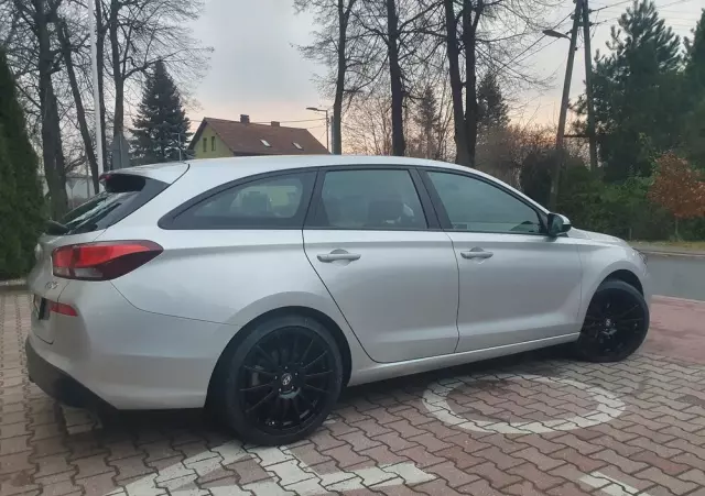 HYUNDAI I30 Kombi 1.4 Select