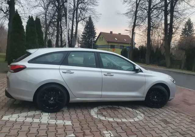 HYUNDAI I30 Kombi 1.4 Select