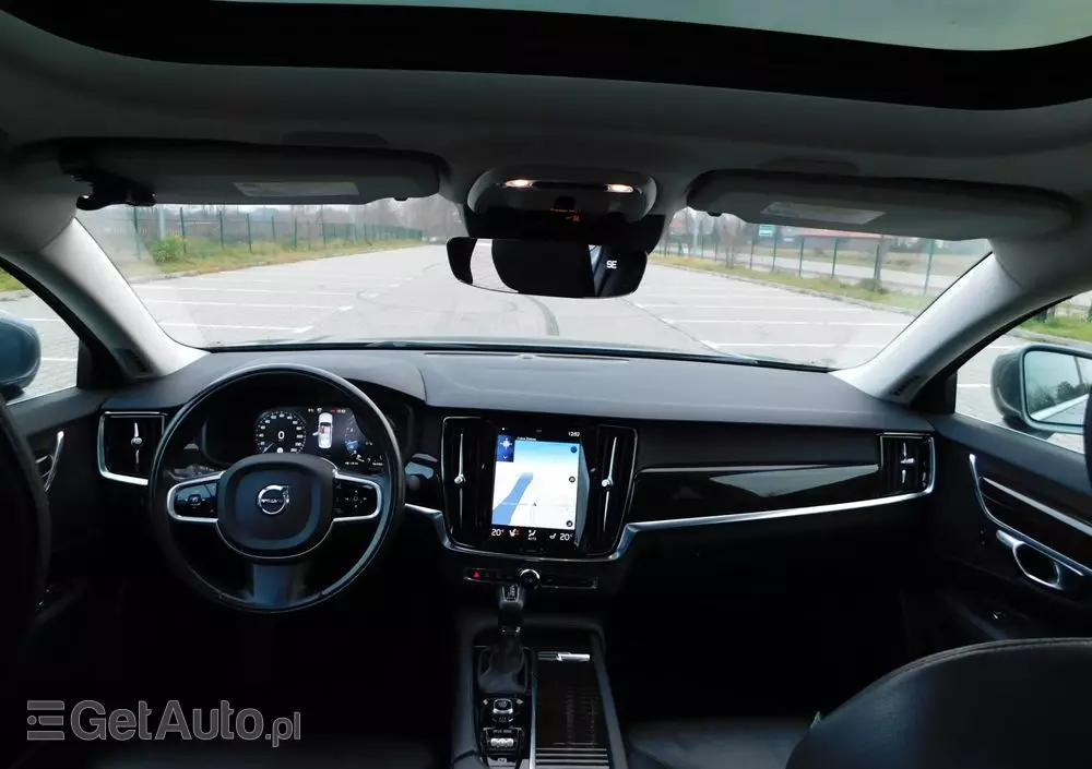 VOLVO S90 T5 Geartronic Momentum