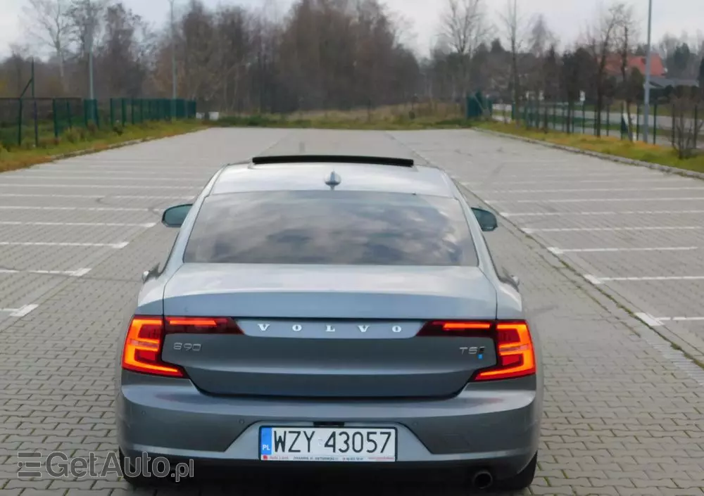 VOLVO S90 T5 Geartronic Momentum