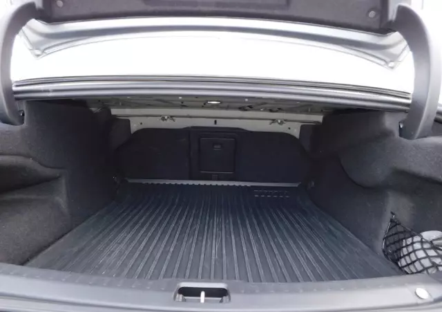 VOLVO S90 T5 Geartronic Momentum