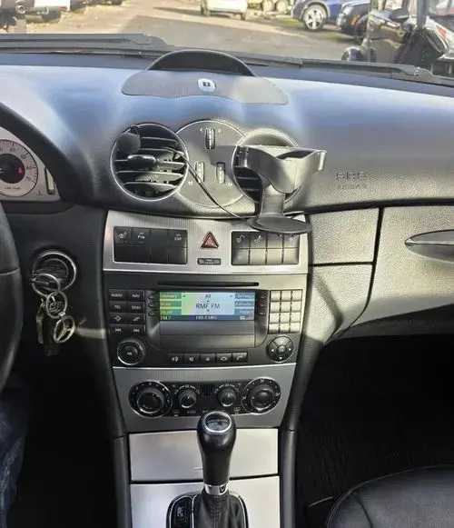 MERCEDES-BENZ CLK 
