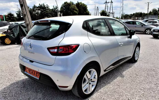 RENAULT Clio TCe 90 Limited