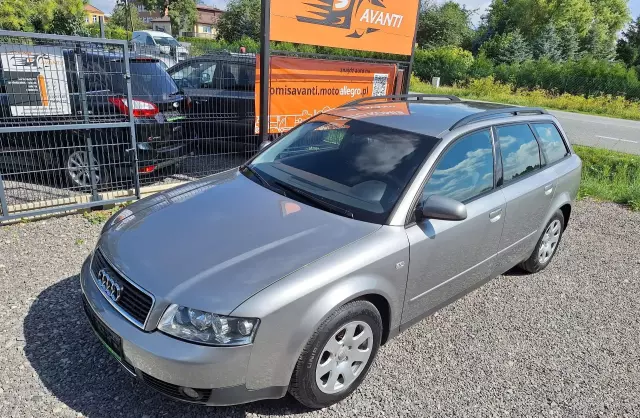 AUDI A4 1.9 TDI (130 KM)
