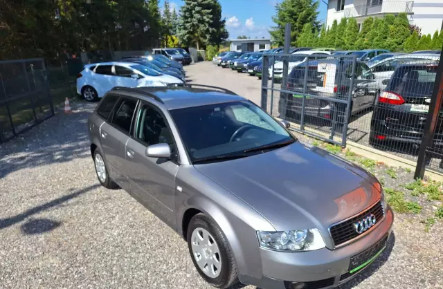 AUDI A4 1.9 TDI (130 KM)