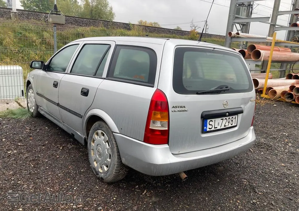 OPEL Astra 1.7 CDTI Essentia
