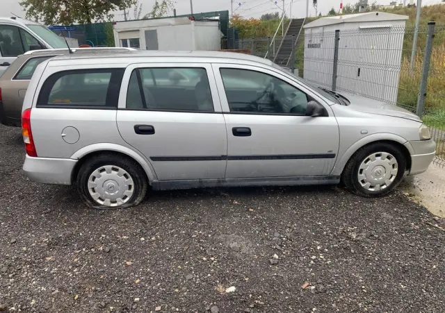 OPEL Astra 1.7 CDTI Essentia