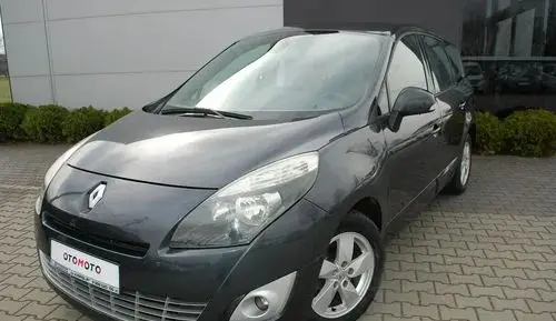RENAULT Grand Scenic 