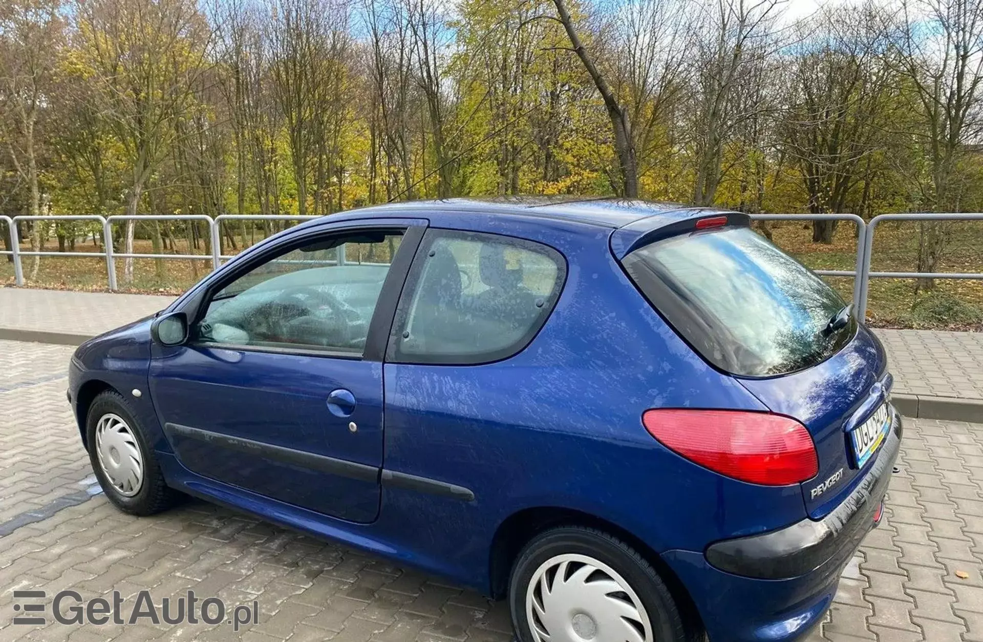 PEUGEOT 206 