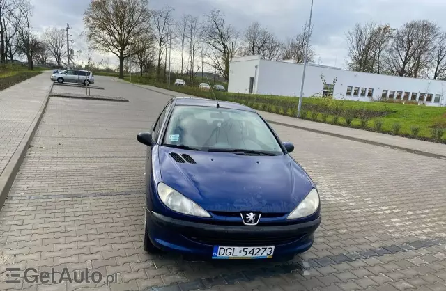 PEUGEOT 206 