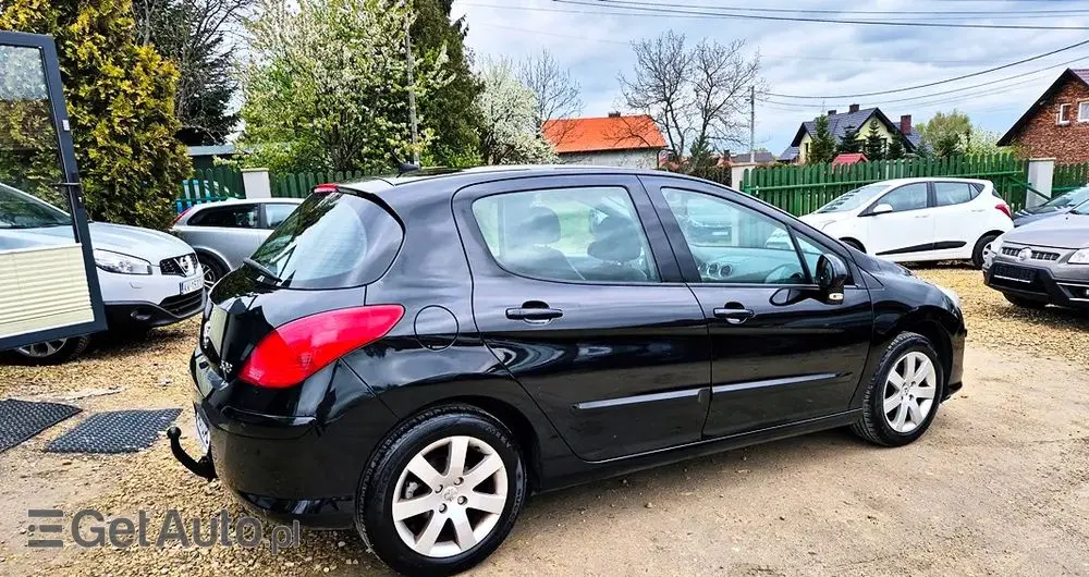 PEUGEOT 308 1.6 Premium Plus