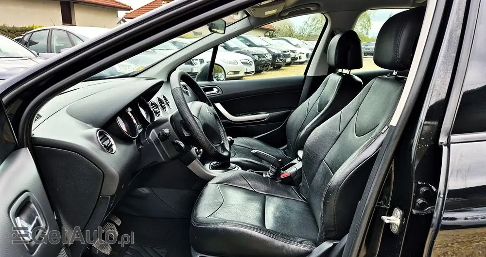 PEUGEOT 308 1.6 Premium Plus