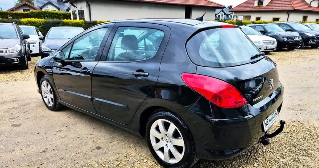 PEUGEOT 308 1.6 Premium Plus