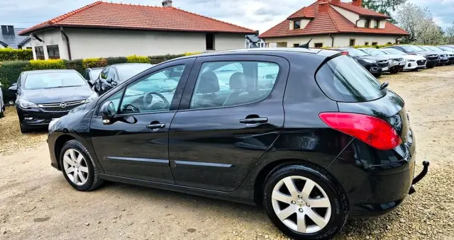 PEUGEOT 308 1.6 Premium Plus