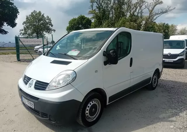 RENAULT Trafic 