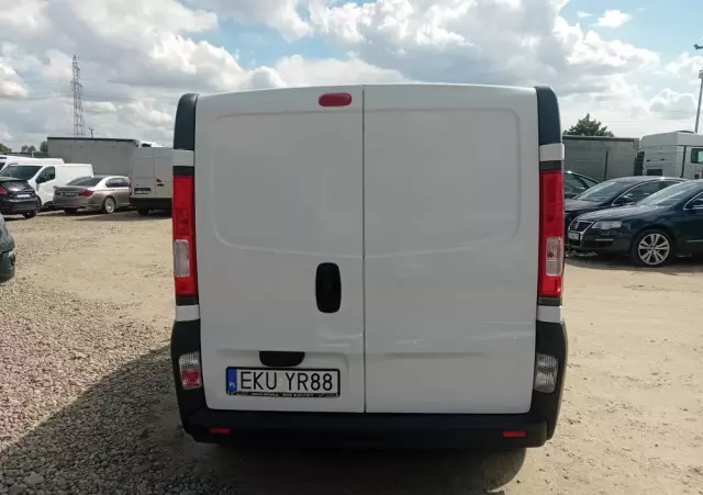RENAULT Trafic 