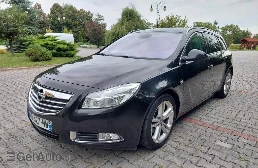 OPEL Insignia 