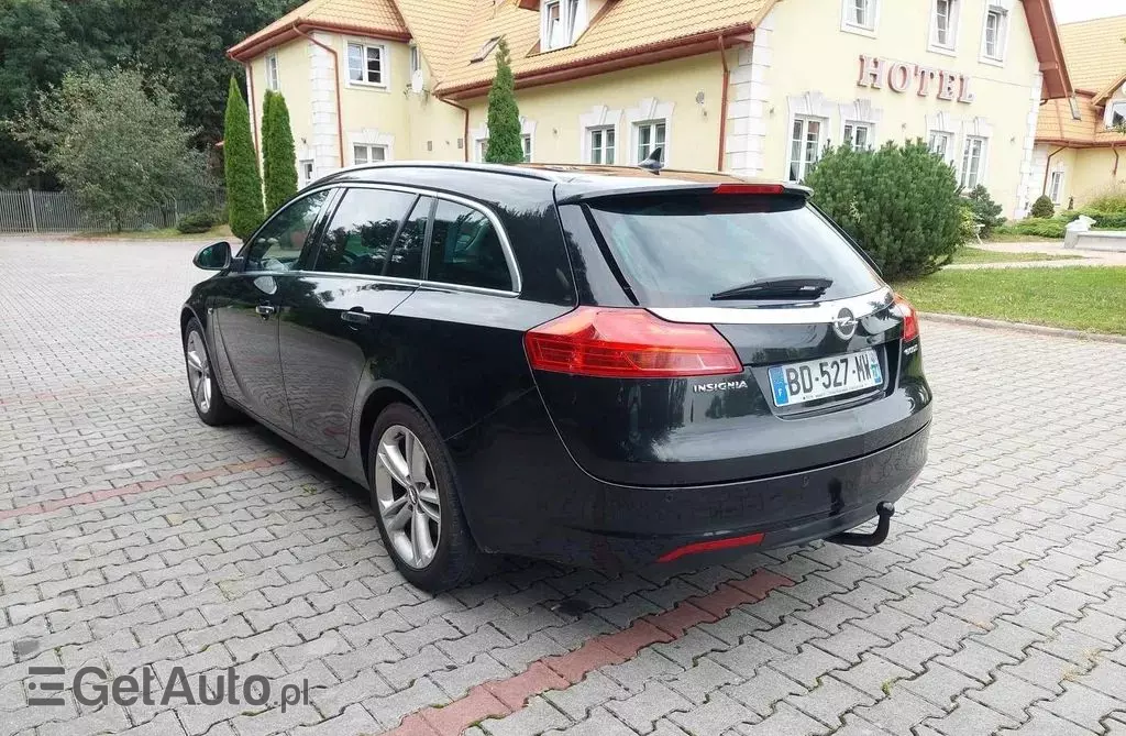 OPEL Insignia 