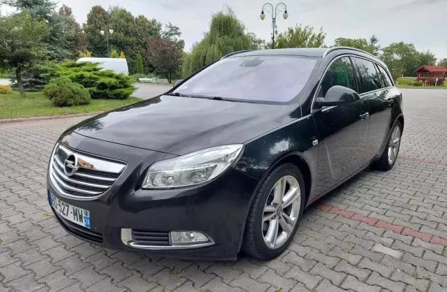 OPEL Insignia 