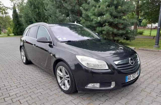 OPEL Insignia 
