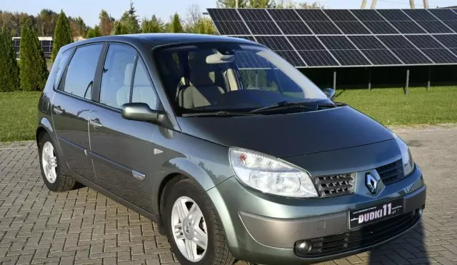RENAULT Scenic 