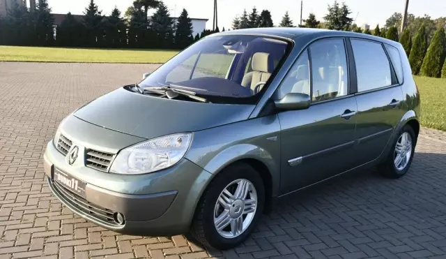 RENAULT Scenic 