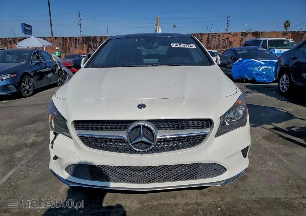 MERCEDES-BENZ CLA 