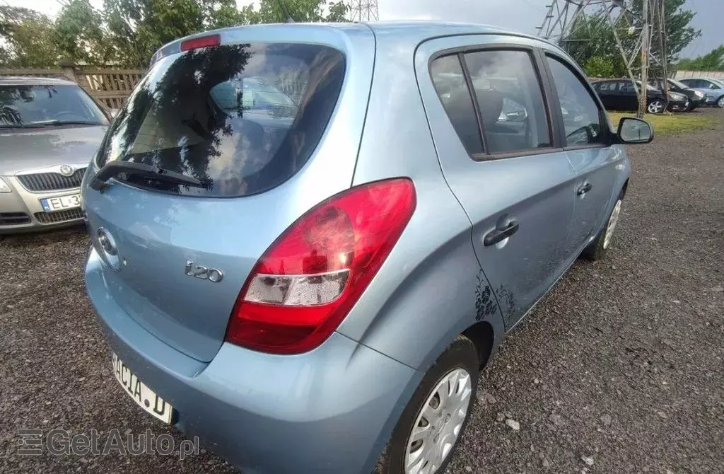 HYUNDAI I20 