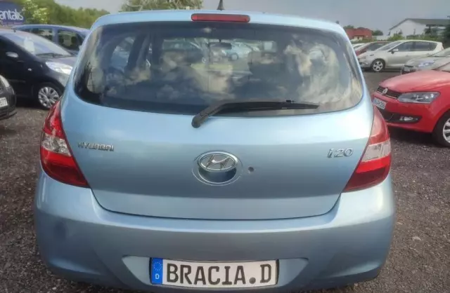 HYUNDAI I20 