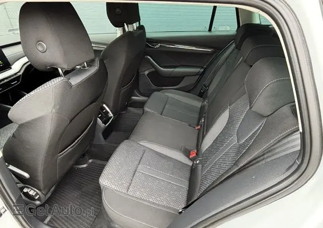 SKODA Octavia 2.0 TDI Style DSG