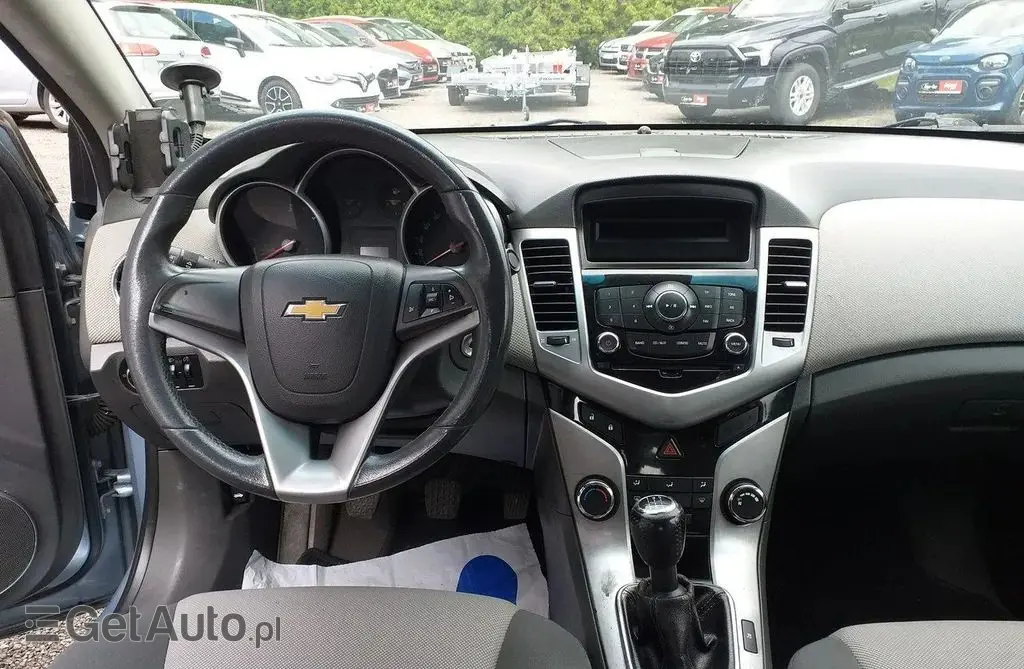 CHEVROLET Cruze 