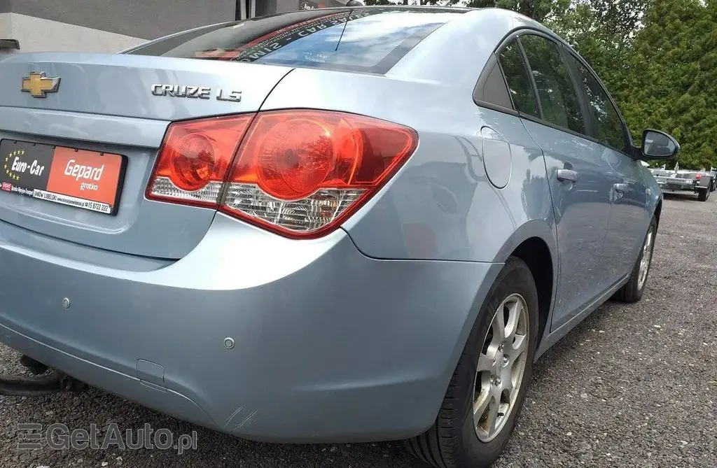 CHEVROLET Cruze 