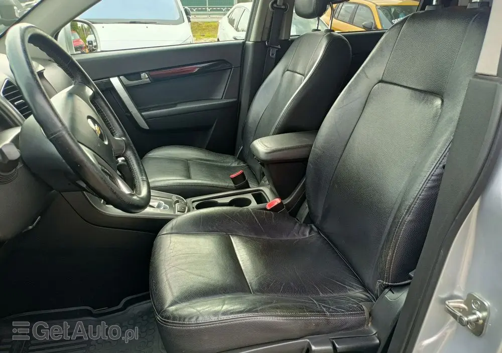 CHEVROLET Captiva 2.2 d LTZ