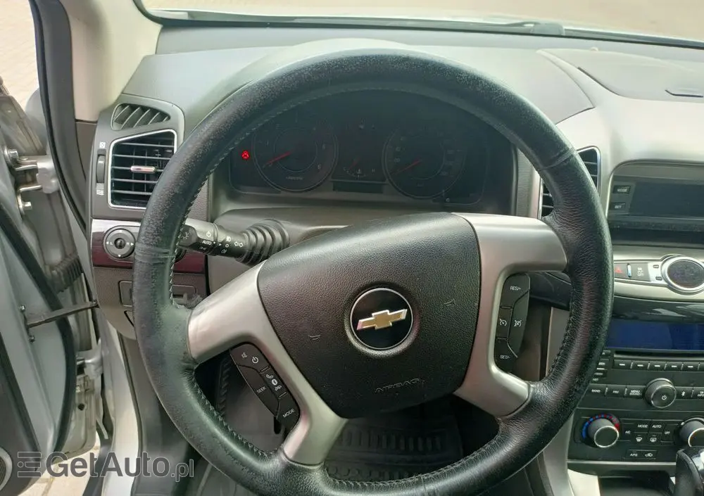 CHEVROLET Captiva 2.2 d LTZ