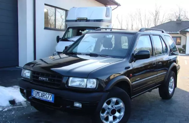 OPEL Frontera 2.2 DTI (115 KM) 4x4