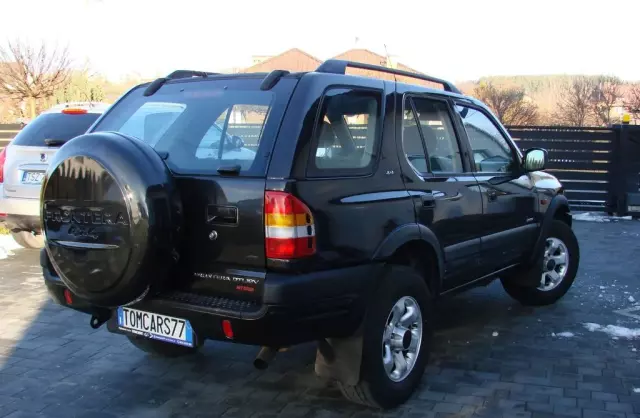 OPEL Frontera 2.2 DTI (115 KM) 4x4