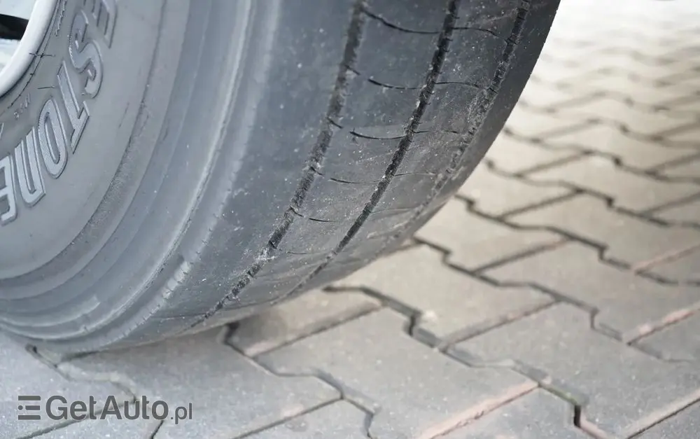 SCANIA P 280 / 4X2 / RAMA - 4,9 M / + HDS HMF 635 / UDŹWIG 1 500 KG / MAX WYSÓW 6,9 M / CHWYTAK / 