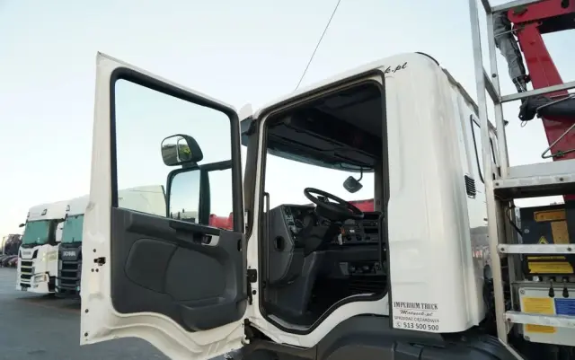 SCANIA P 280 / 4X2 / RAMA - 4,9 M / + HDS HMF 635 / UDŹWIG 1 500 KG / MAX WYSÓW 6,9 M / CHWYTAK / 