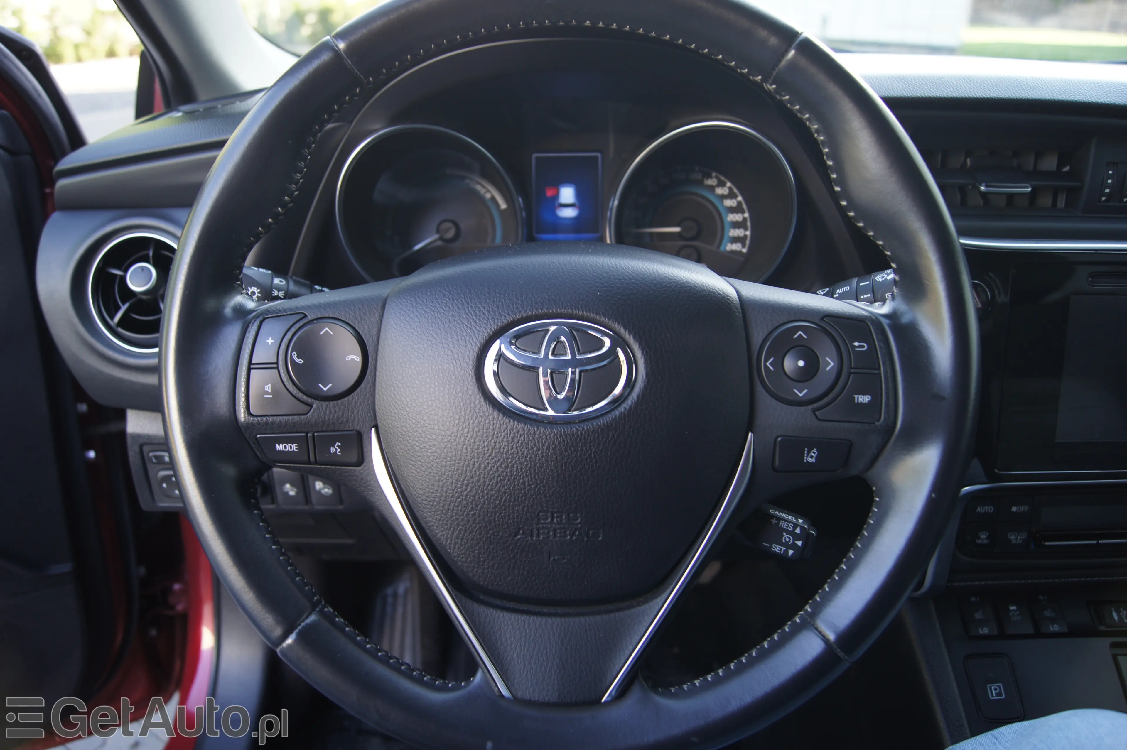 TOYOTA Auris Selection