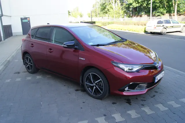 TOYOTA Auris Selection