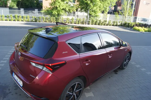 TOYOTA Auris Selection