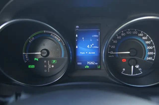 TOYOTA Auris Selection