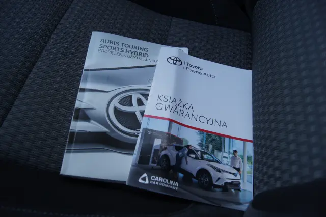 TOYOTA Auris Selection