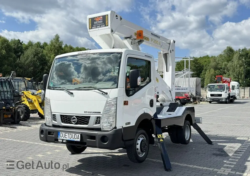 NISSAN Cabstar 