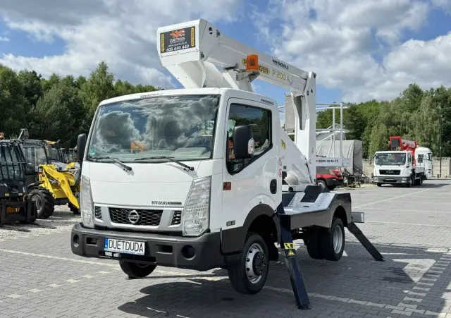 NISSAN Cabstar 